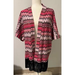 Trina Turk Exquisite open front knit fringe bottom kimono top M